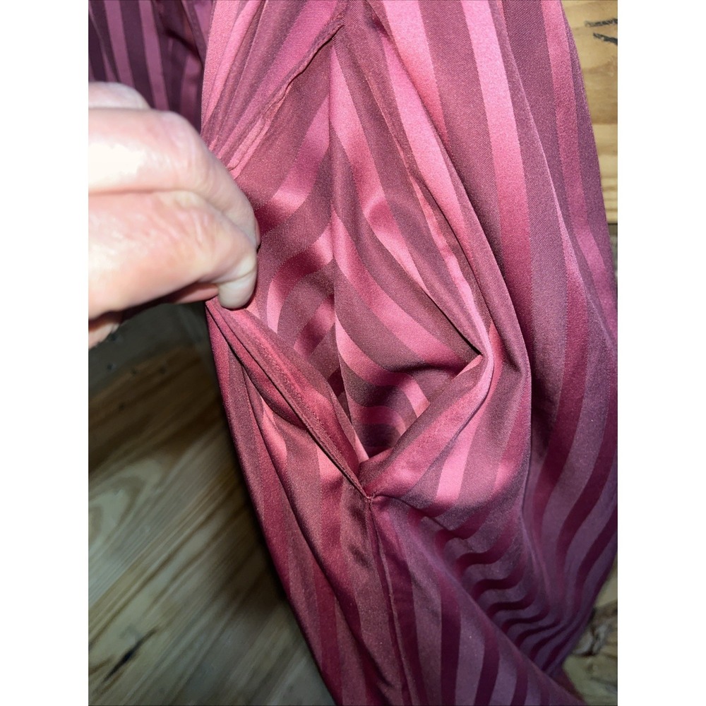 Cabernet Sleep Sense Robe Size Medium Womens Rose Red Stripe Silky Dressing Robe - Picture 6 of 14